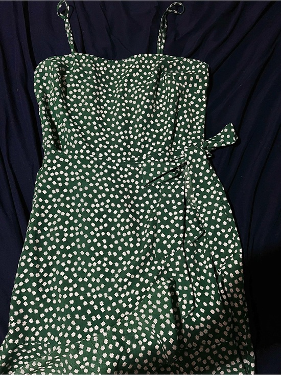 Dresses & Skirts - Green Floral Tie-Waist Sundress - Women